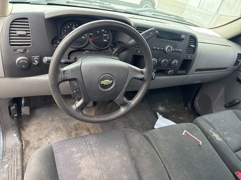 Used 2012 Chevrolet Silverado 1500 W/T image 12