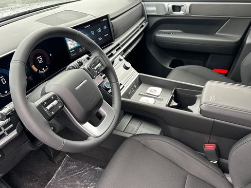 New 2026 Hyundai Santa Fe SE image 10