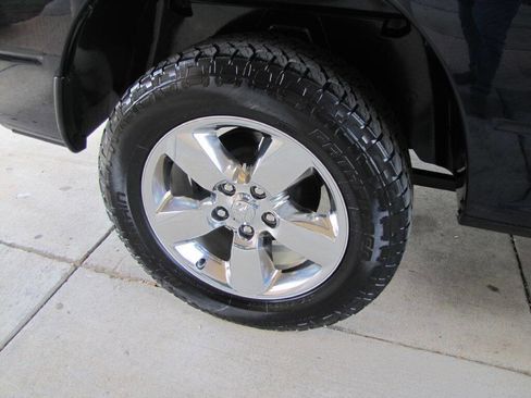 Used 2017 RAM 1500 Big Horn image 27