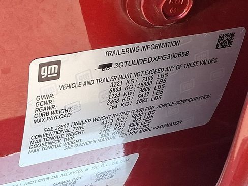 Used 2023 GMC Sierra 1500 SLT w/ SLT Premium Package AWD/4WD image 26