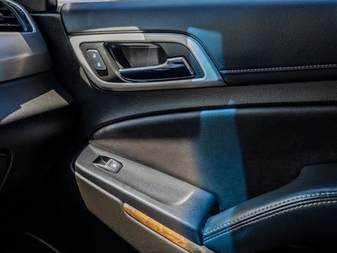 Used 2019 GMC Yukon Denali w/ Denali Ultimate Package image 22