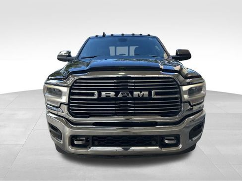 Used 2022 RAM 3500 Laramie w/ Max Tow Package image 12