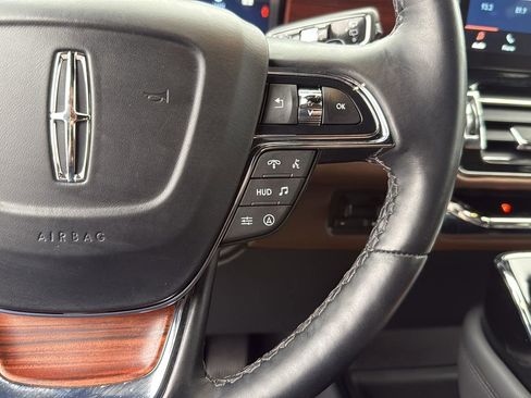 Used 2024 Lincoln Navigator L Reserve image 16