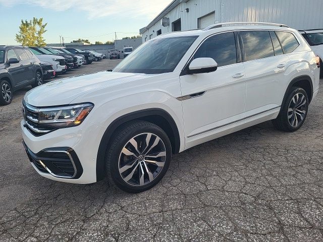 Used 2023 Volkswagen Atlas SEL Premium R-Line AWD/4WD image 34