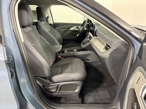 New 2026 Ford Explorer Active image 5