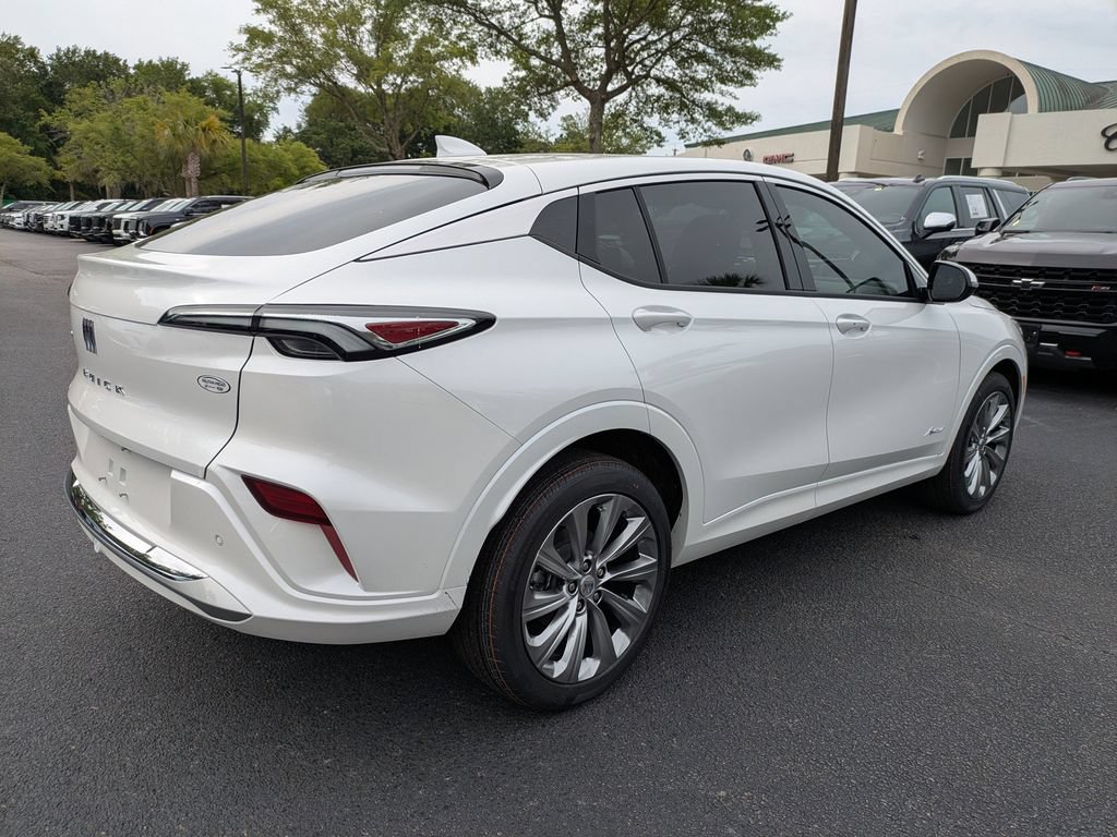 New 2026 Buick Envista Avenir FWD image 4