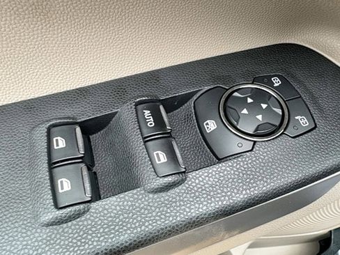 Used 2018 Ford EcoSport S image 15