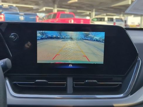 Certified 2025 Chevrolet Trax LT image 7