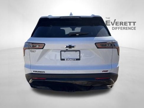 New 2026 Chevrolet Equinox RS w/ Convenience Package III FWD image 6