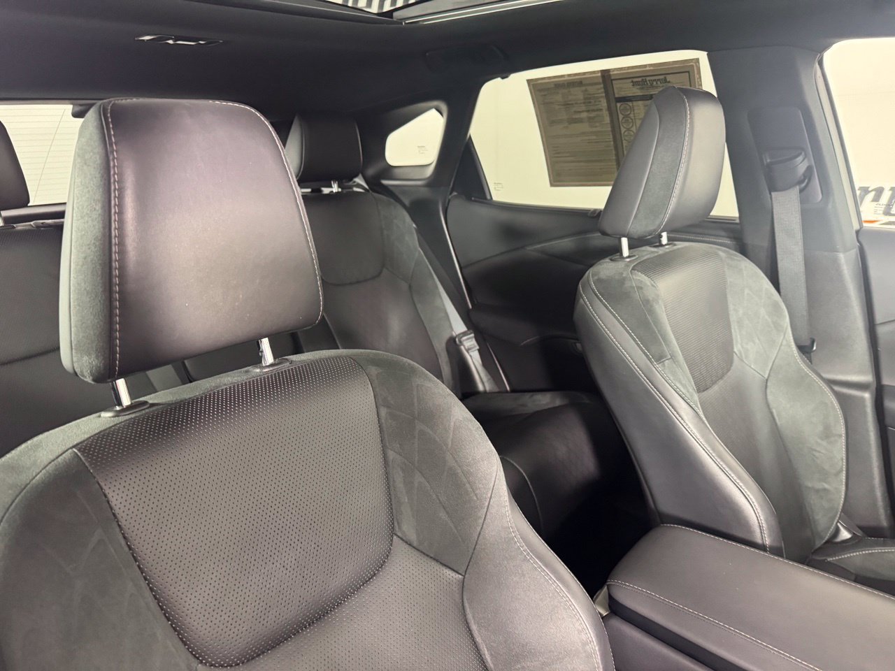 Used 2023 Lexus RX 350 FWD w/ Accessory Package (Z1) image 33