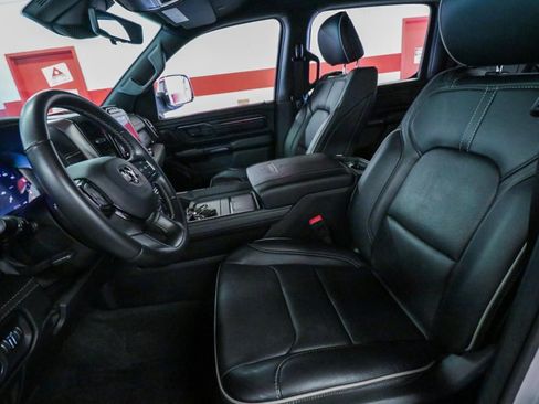 Used 2023 RAM 1500 Limited image 12