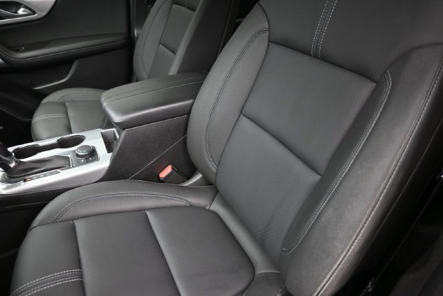 Used 2022 Chevrolet Blazer LT w/ Sound & Technology Package FWD image 17