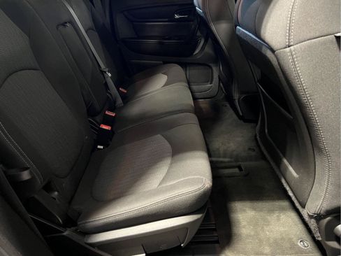 Used 2014 Chevrolet Traverse LT AWD/4WD image 19