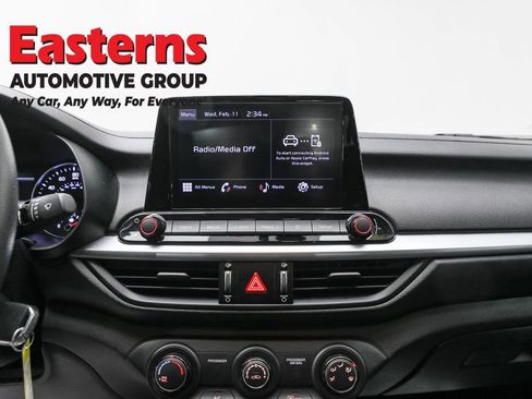 Used 2023 Kia Forte LXS image 12