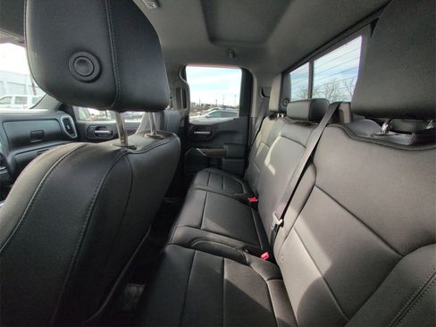 Used 2019 Chevrolet Silverado 1500 RST image 9