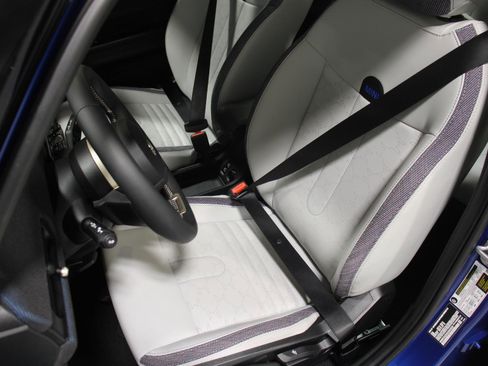 Certified 2025 MINI Cooper S image 13