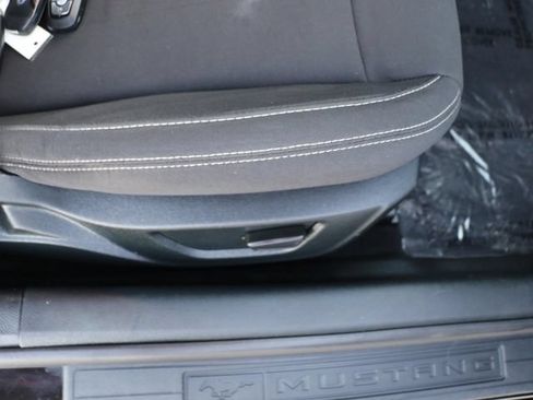 Used 2020 Ford Mustang GT RWD image 11