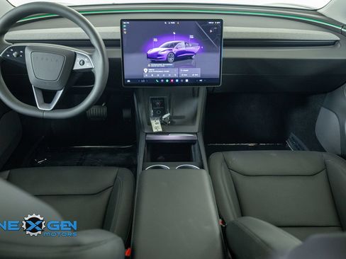 Used 2025 Tesla Model 3 Long Range AWD/4WD image 27
