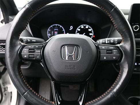 Used 2023 Honda HR-V Sport image 9