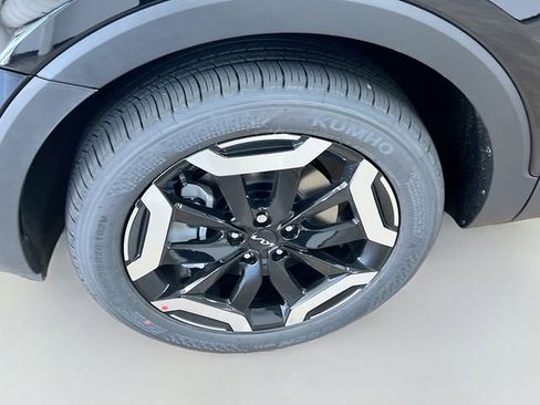 New 2025 Kia Telluride S image 35