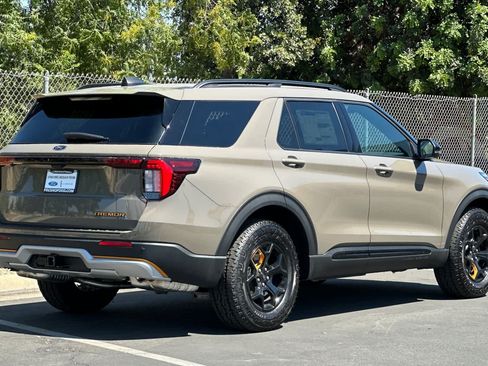 New 2026 Ford Explorer Tremor w/ Tremor Ultimate Package AWD/4WD image 2