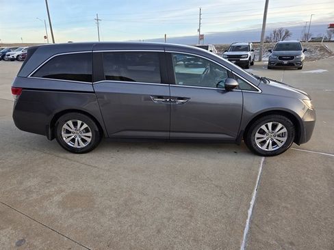 Used 2016 Honda Odyssey EX-L image 2