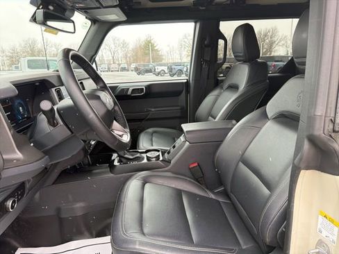 Certified 2025 Ford Bronco Badlands image 24
