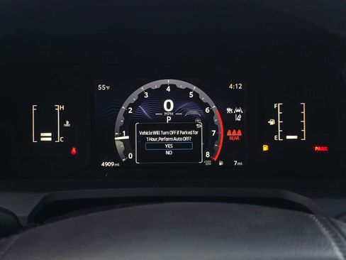 Certified 2025 Toyota Tacoma SR5 w/ SR5 Upgrade Package image 28