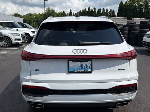 Certified 2025 Audi Q5 Premium w/ Convenience Package AWD/4WD image 8