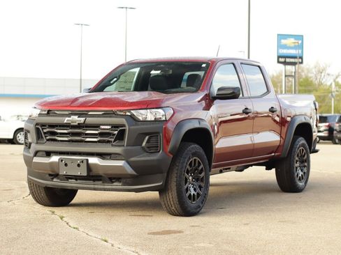 New 2026 Chevrolet Colorado Trail Boss AWD/4WD image 3