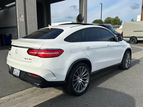 Used 2019 Mercedes-Benz GLE 43 AMG 4MATIC Coupe w/ Premium 3 Package image 10