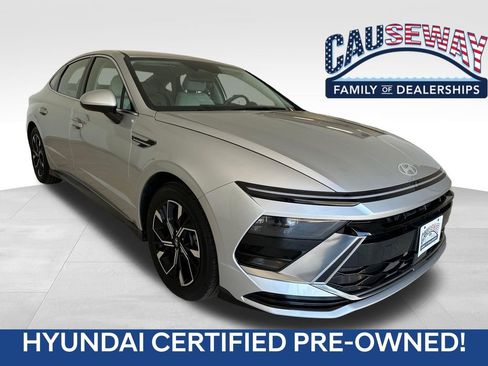 Used 2025 Hyundai Sonata SEL image 1