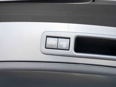 Used 2025 Lexus UX 300h AWD w/ Cold Area Package image 6