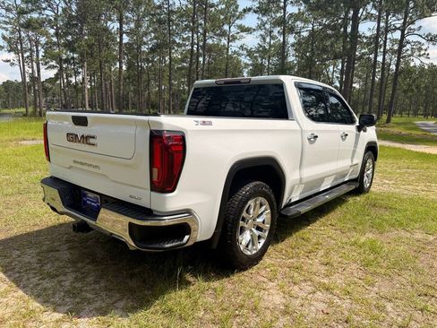 Used 2021 GMC Sierra 1500 SLT w/ SLT Premium Plus Package AWD/4WD image 8