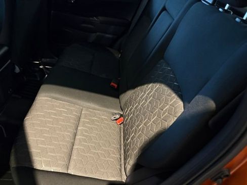 Used 2022 Mitsubishi Outlander Sport LE image 10