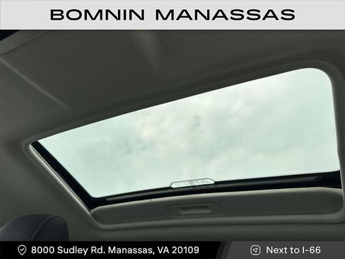 Used 2021 Ford EcoSport SE image 17