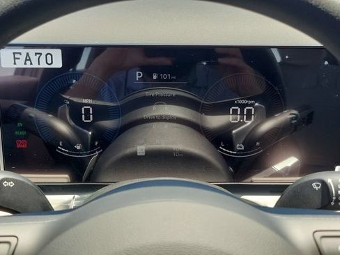 New 2026 Hyundai Tucson Blue SE AWD/4WD image 9