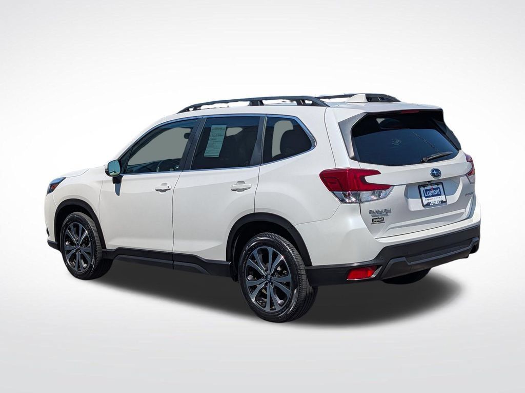 Used 2022 Subaru Forester Limited AWD/4WD image 9