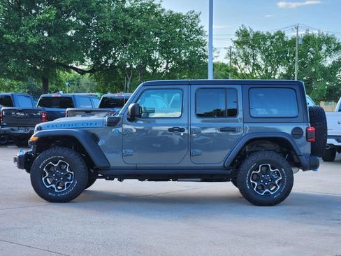 Used 2023 Jeep Wrangler Unlimited Rubicon 4xe w/ Steel Bumper Group image 4