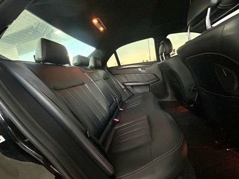 Used 2016 Mercedes-Benz E 400 Sedan image 8