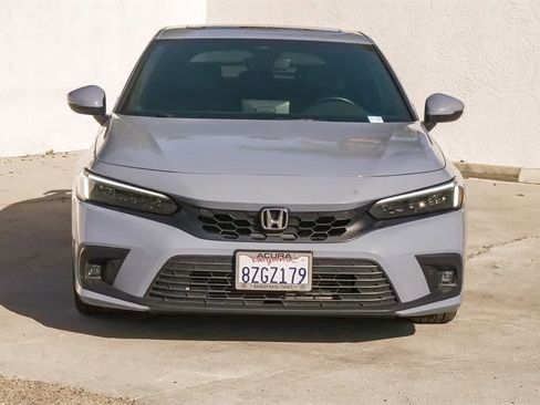 Used 2022 Honda Civic Sport Touring image 2