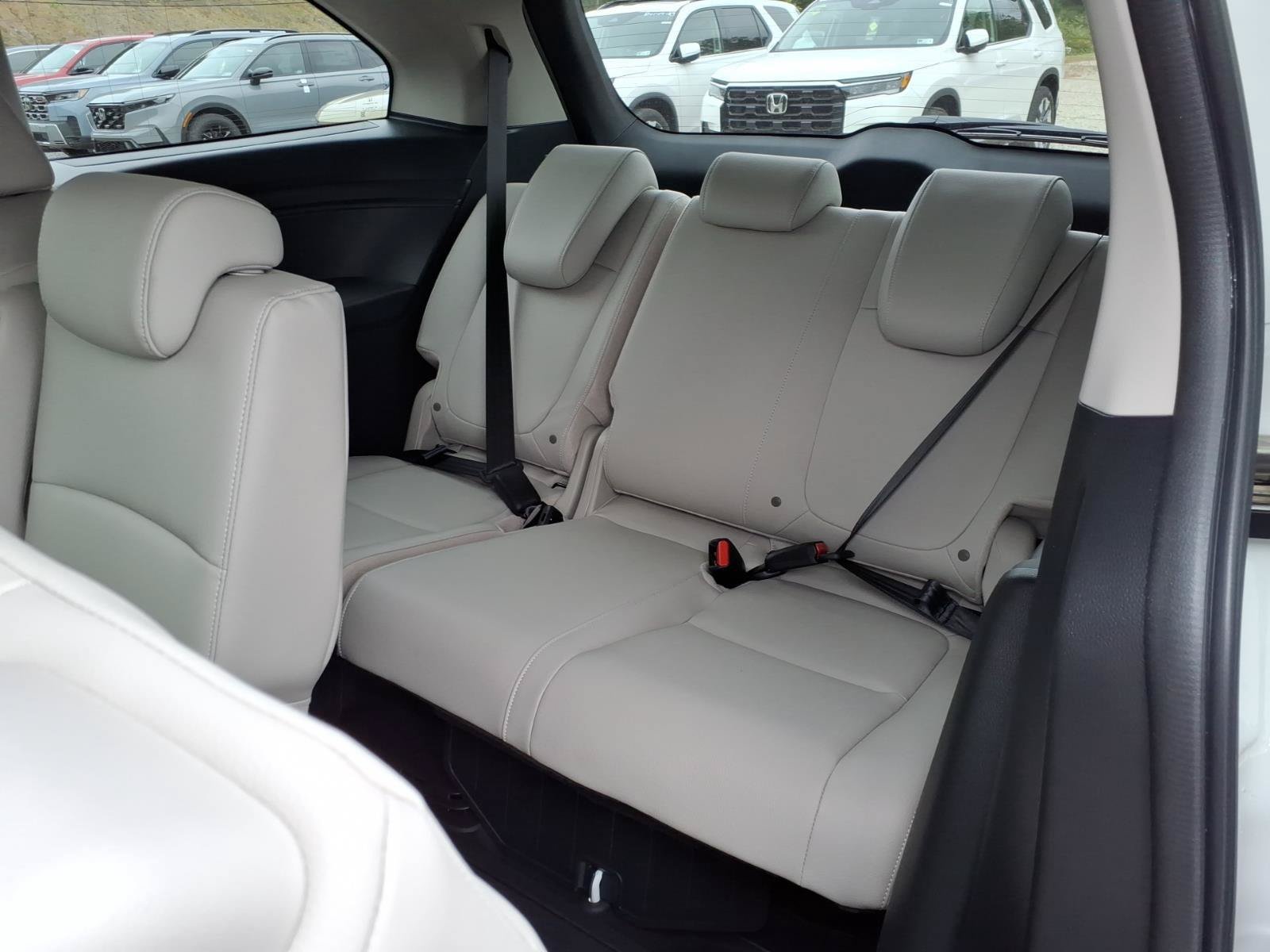 New 2027 Honda Odyssey EX-L image 10