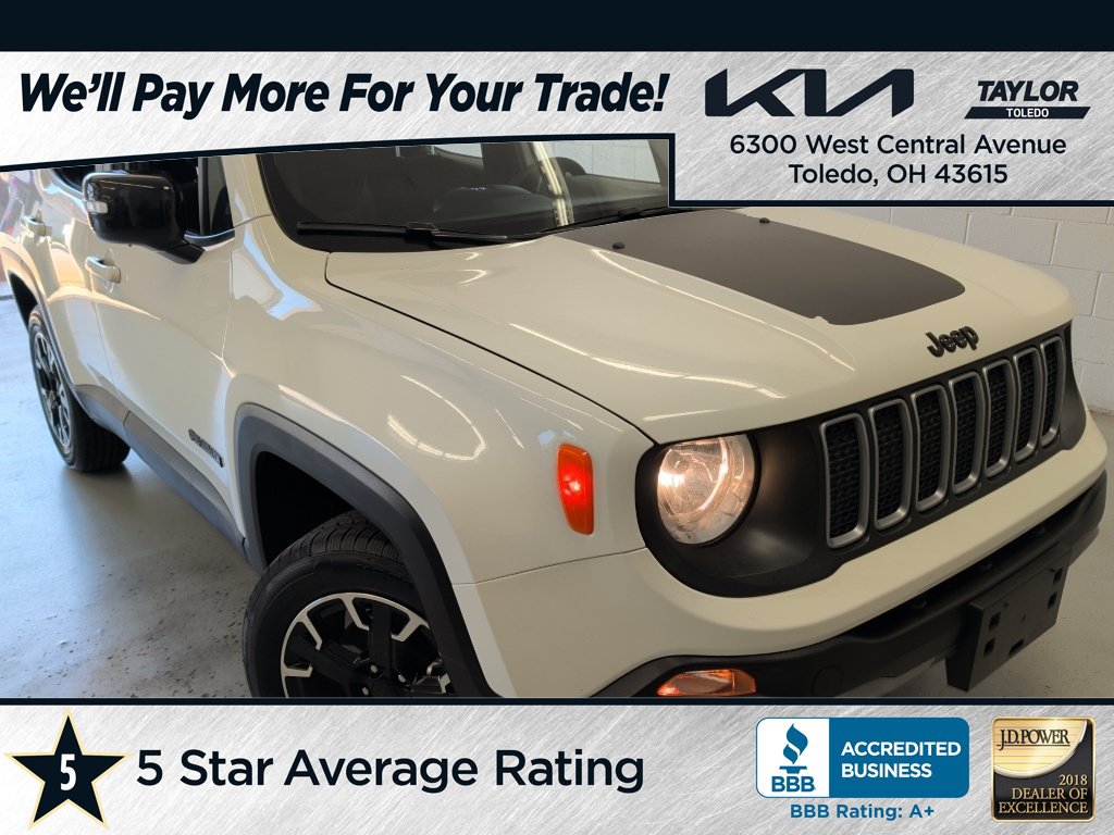 Used 2023 Jeep Renegade Latitude AWD/4WD image 1