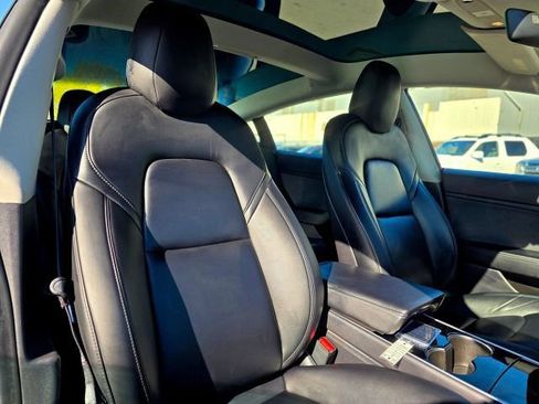 Used 2019 Tesla Model 3 Performance AWD/4WD image 28