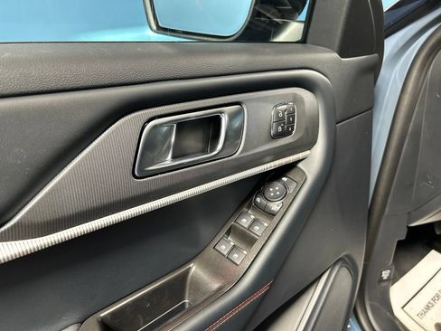 New 2026 Ford Explorer ST-Line w/ ST-Line Street Pack AWD/4WD image 32