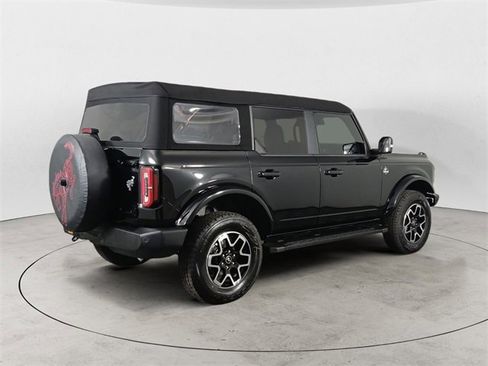 Certified 2024 Ford Bronco Outer Banks image 5