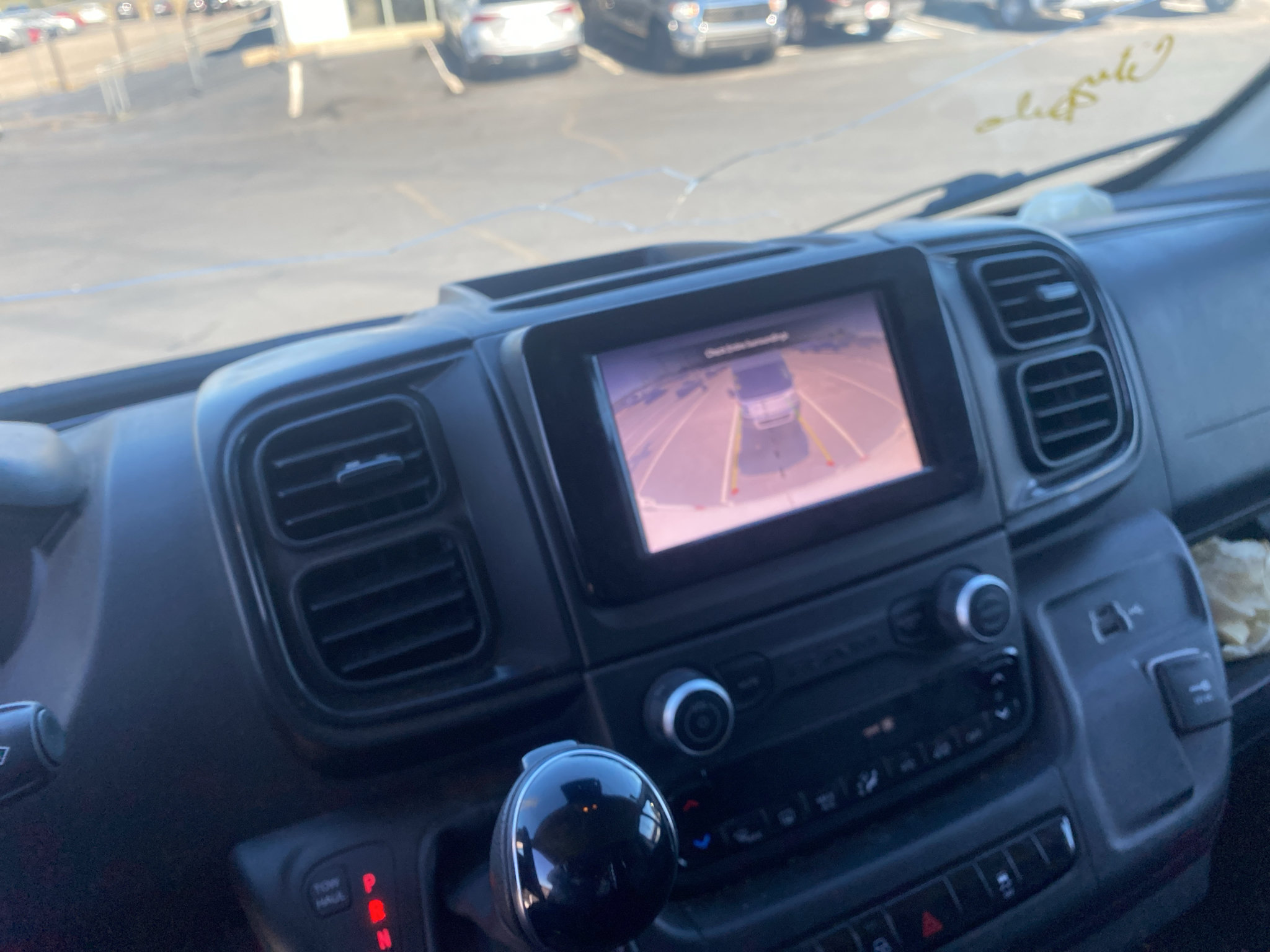 Used 2024 RAM ProMaster 2500 w/ Convenience Group FWD image 11