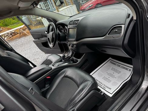 Used 2015 Dodge Journey Crossroad w/ Flexible Seating Group AWD/4WD image 21