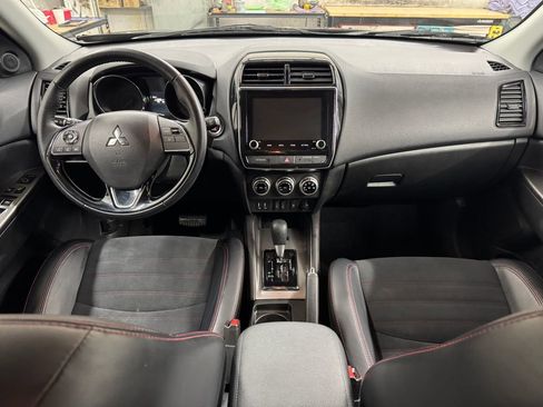 Used 2024 Mitsubishi Outlander Sport ES image 17