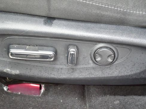Used 2025 Honda CR-V EX image 14